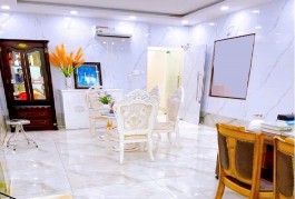 Bán nhà QUẬN 10, Mặt tiền Cách Mạng Tháng Tám, Chiều dài 24.4 m, Giá 28 tỷ, 5 tầng